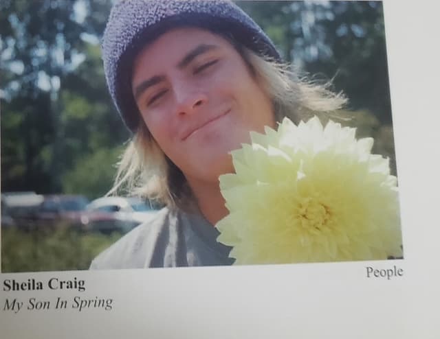 [Replace alt text] A cherished photo of Sheila Craig (1354082321199936802).